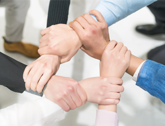 From its inception, this company has collaborated with over 30,000 companies and multiple Fortune 500 enterprises to offer comprehensive post-sale support services in a 5:1 manner. These partnerships have contributed significantly to the company's growth and market expansion
